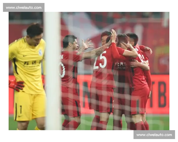 沪上巅峰对决上海上港迎战大连一方激情碰撞之夜盛宴球迷狂欢盛典